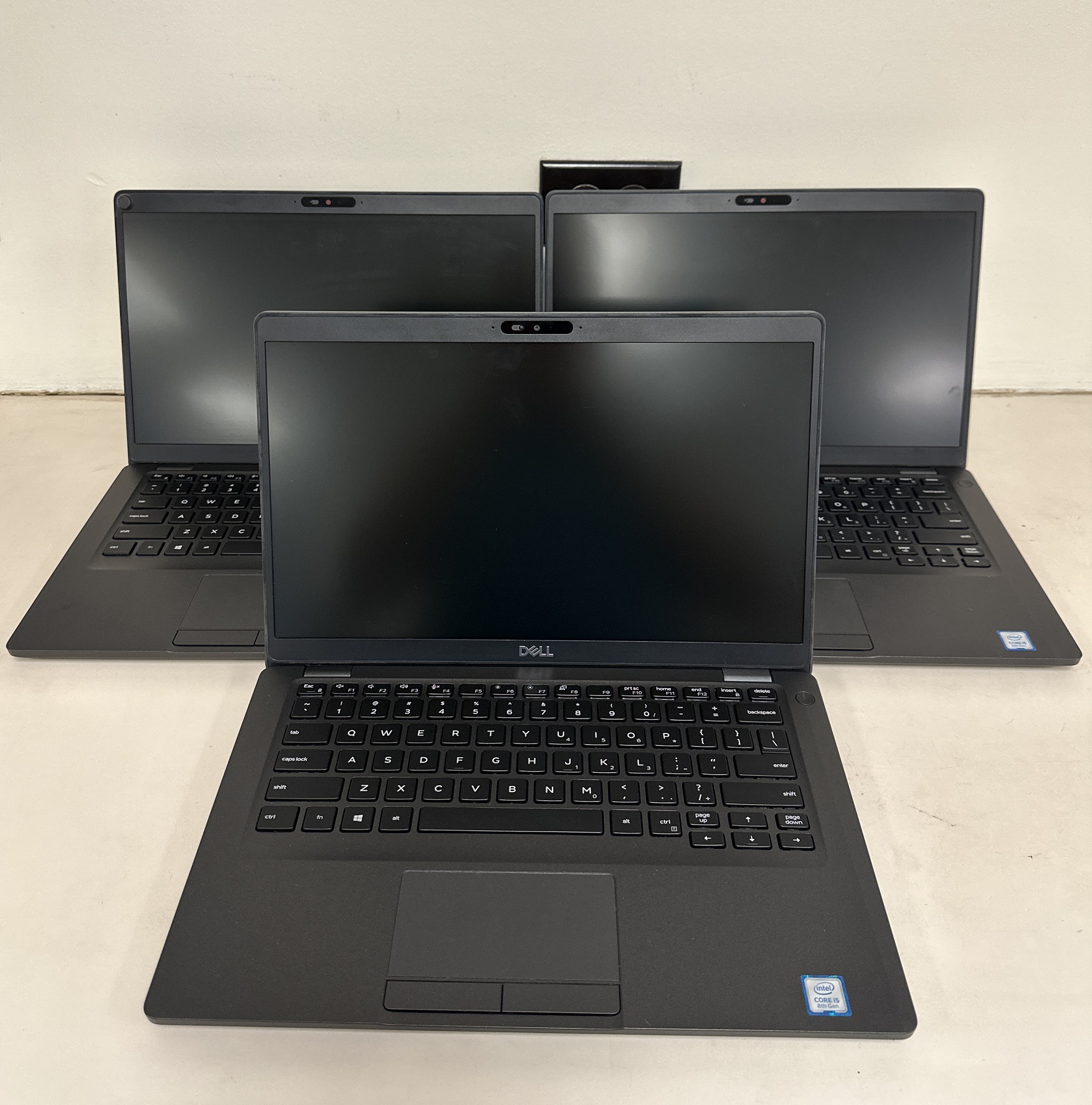 Laptop; Dell Latitude 5400 - Laptop; Dell Latitude 5400